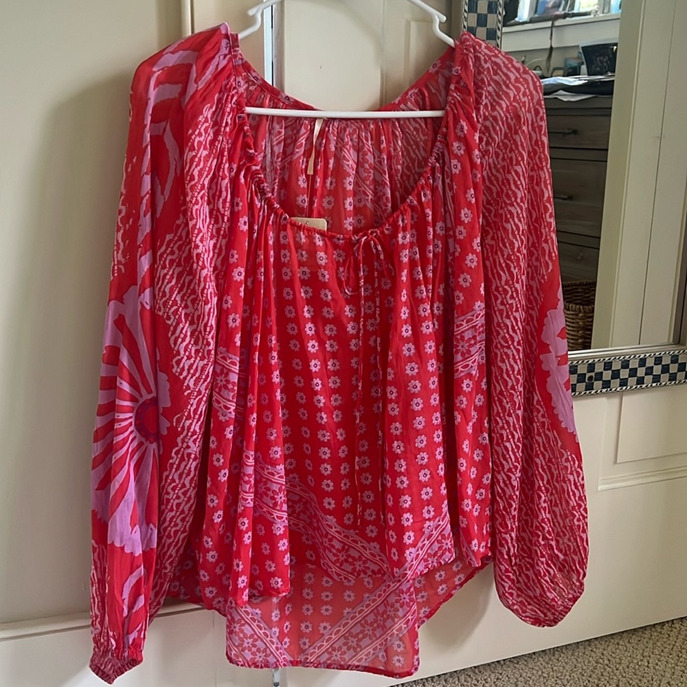 Fun flowing Free People shirt